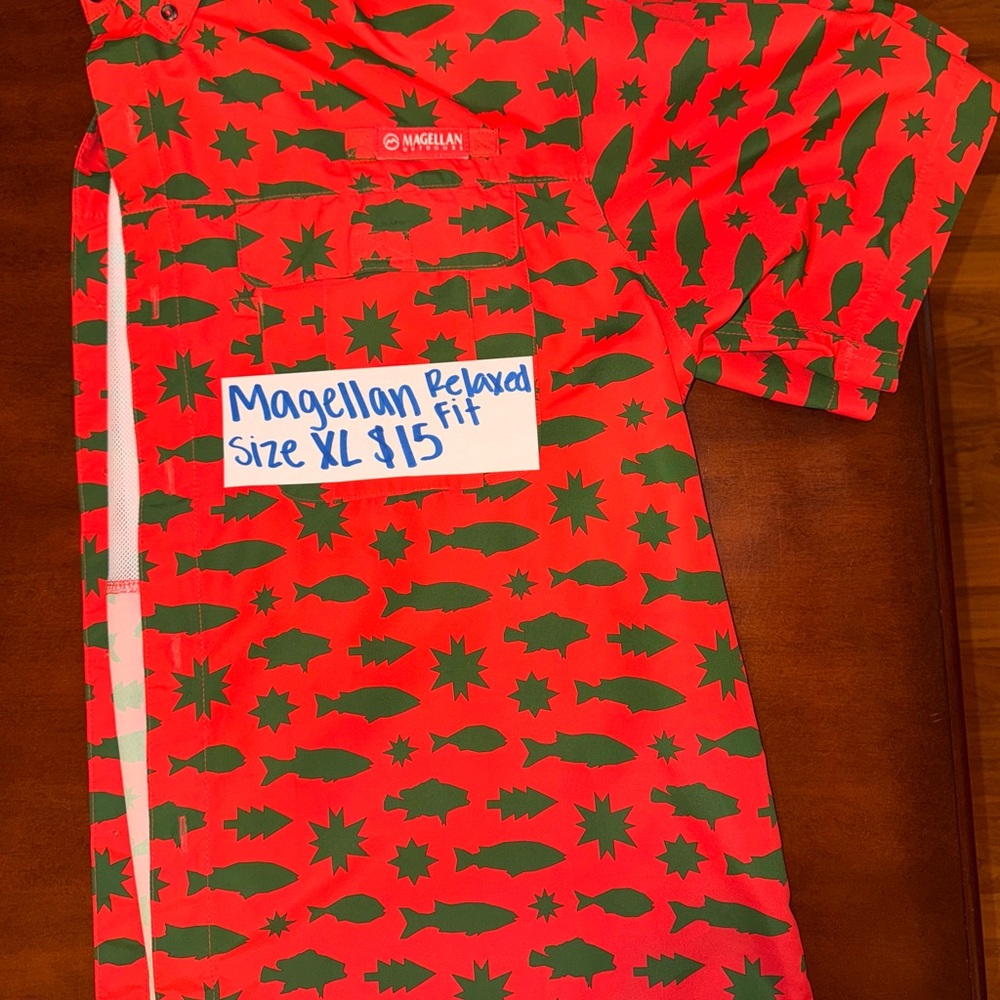 Magellan Outdoors Red and Green Men's Shirt